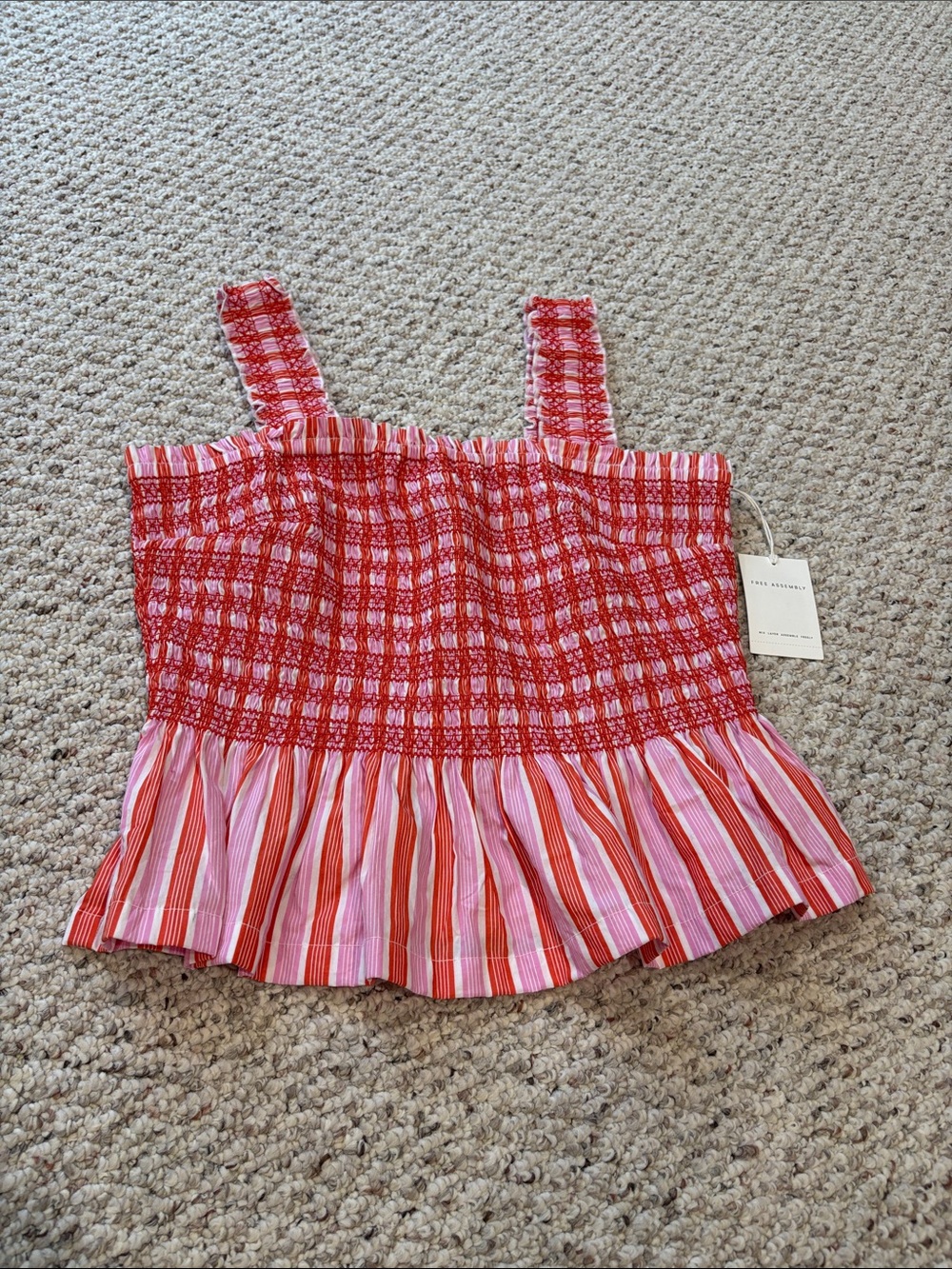 Free Assembly Coral & Pink Striped Smocked Tank Top Large